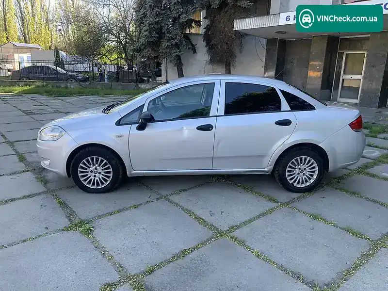 Fiat Linea 2012, фото з оголошення 2 з 9, VIN ZFA32300003195995