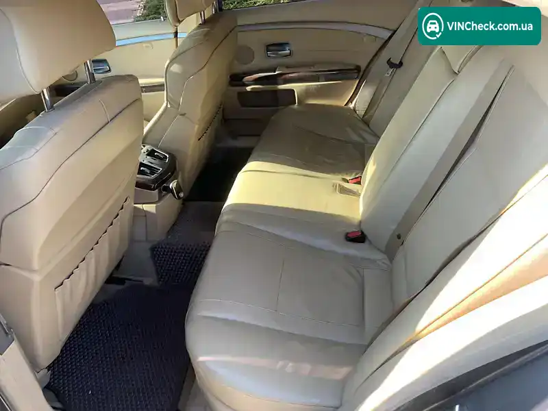 BMW 7 Series 2006, фото з оголошення 2 з 9, VIN WBAHM21020DS78804