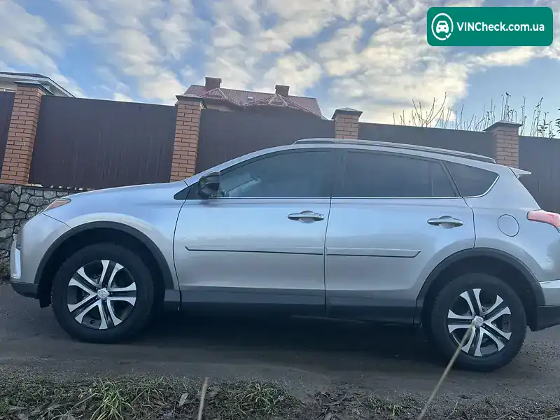 Toyota RAV4 2017, фото з оголошення 1 з 20, VIN 2T3ZFREV7HW343622