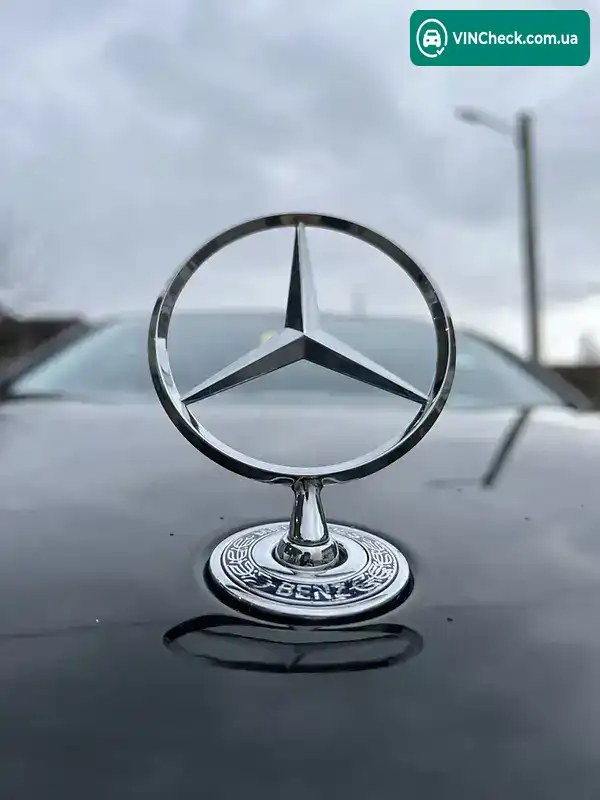 Mercedes-Benz E-Class 2005, фото з оголошення 2 з 20, VIN WDB2110061A904189