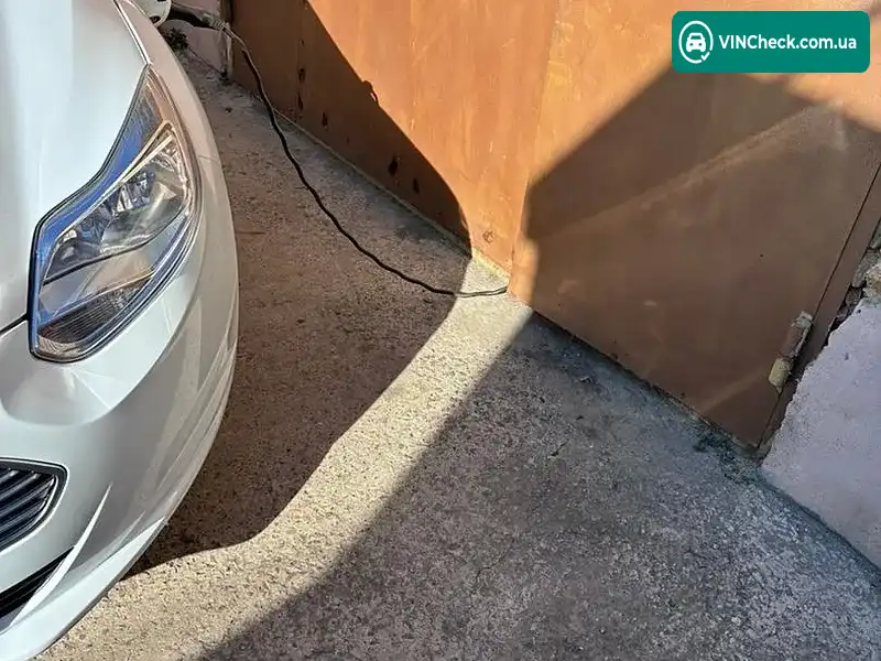 Ford Focus 2015, фото з оголошення 2 з 20, VIN WF05XXGCCEFY08049