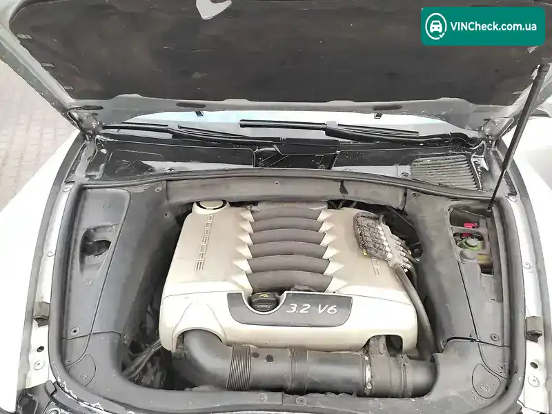 Porsche Cayenne 2004, фото з оголошення 2 з 20, VIN WP1ZZZ9PZ4LA07165