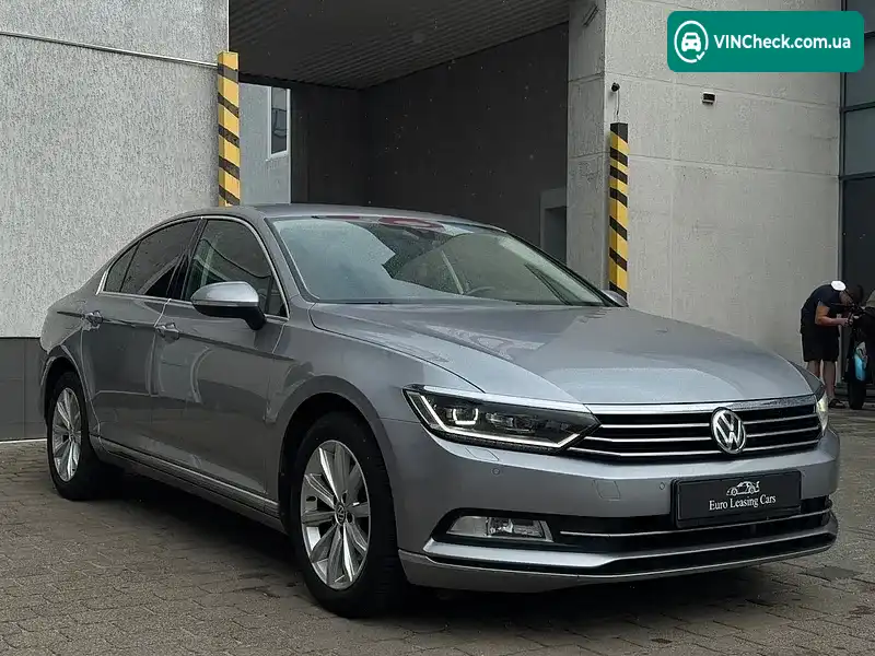 Volkswagen Passat 2018, фото з оголошення 1 з 20, VIN WVWZZZ3CZJE211698