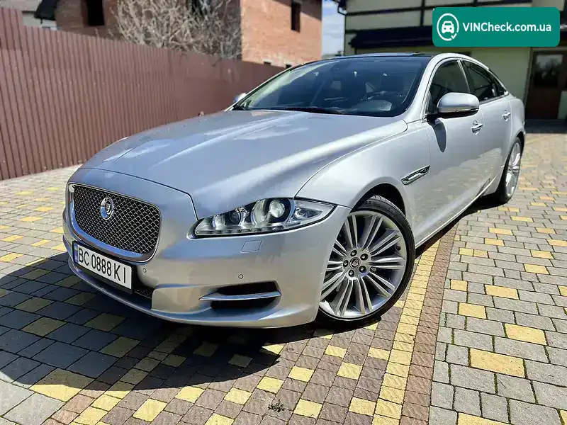 Jaguar XJ 2009, фото з оголошення 2 з 20, VIN SAJAA1626ANV00217