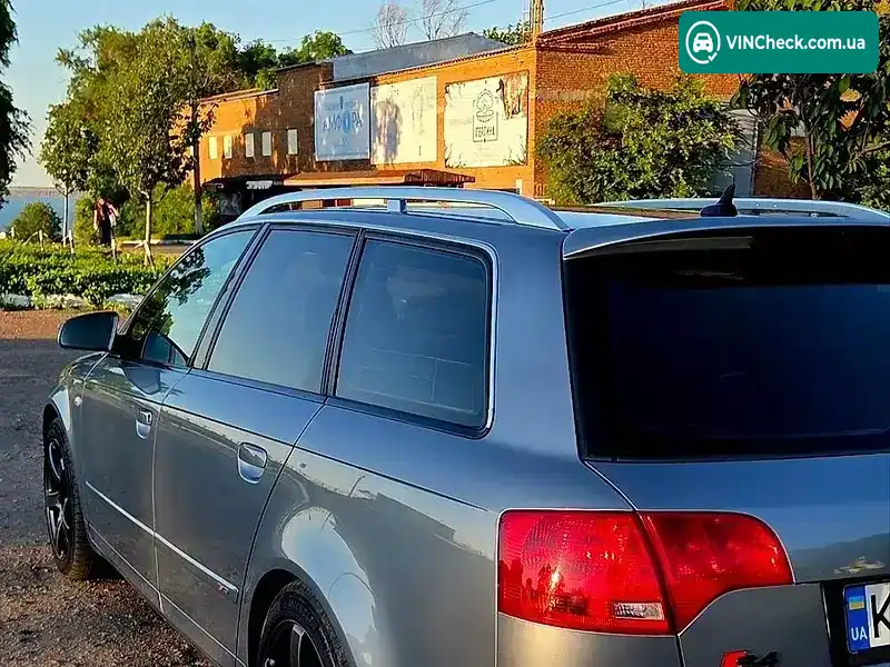 Audi A4 2005, фото з оголошення 1 з 21, VIN WAUZZZ8E36A052918
