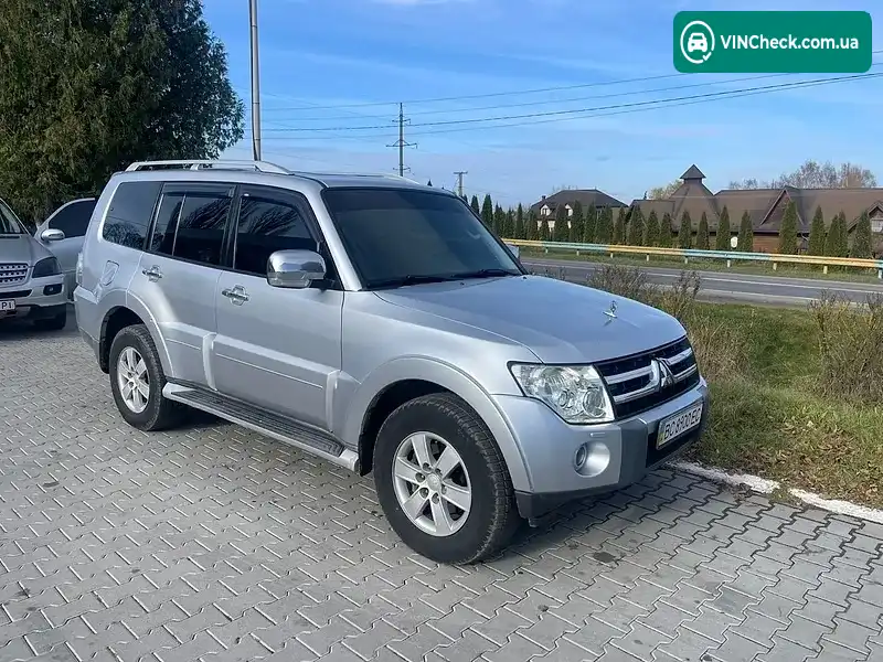 Mitsubishi Pajero 2007, фото з оголошення 1 з 17, VIN JMYLYV98W8J706442