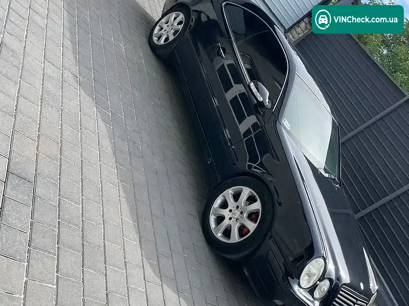 Mercedes-Benz CLK-Class 2001, фото з оголошення 2 з 5, VIN WDB2083481F161548