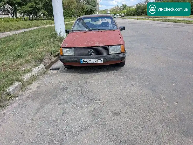 Opel Rekord 1982, фото з оголошення 1 з 5, VIN W0L000017C1251236