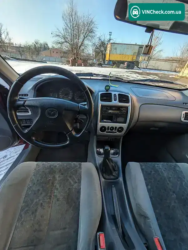 Mazda 323 1998, фото з оголошення 1 з 20, VIN JMZBJ12L200144806