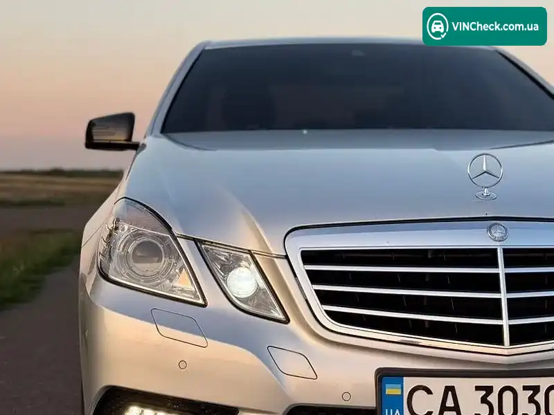 Mercedes-Benz E-Class 2011, фото з оголошення 2 з 18, VIN WDD2120051A487577
