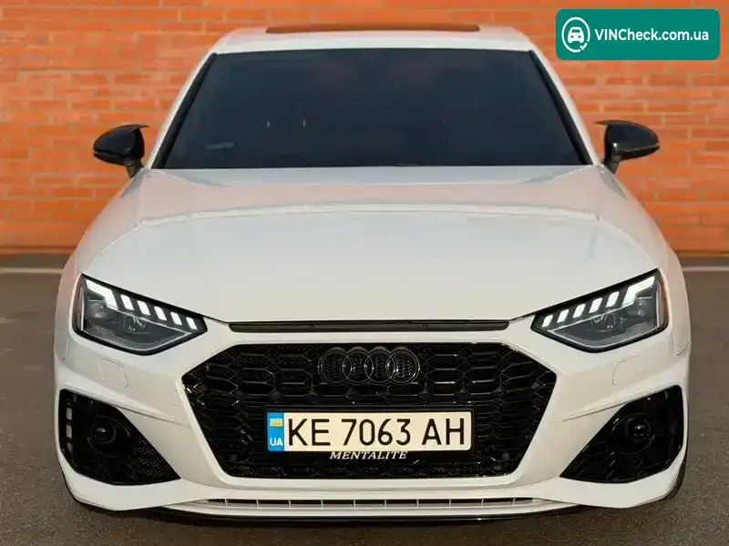 Audi A4 2021, фото з оголошення 1 з 21, VIN WAUABAF42MN010114