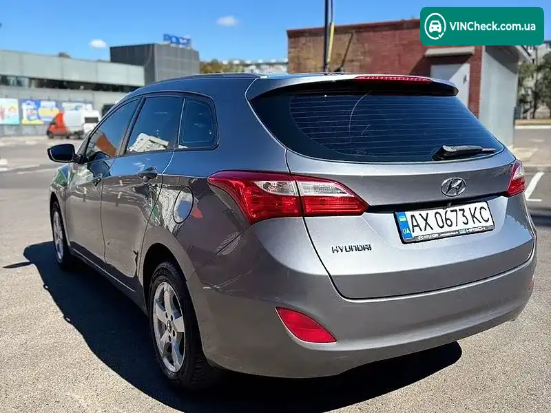 Hyundai i30 2012, фото з оголошення 2 з 12, VIN TMAD281RADJ014104