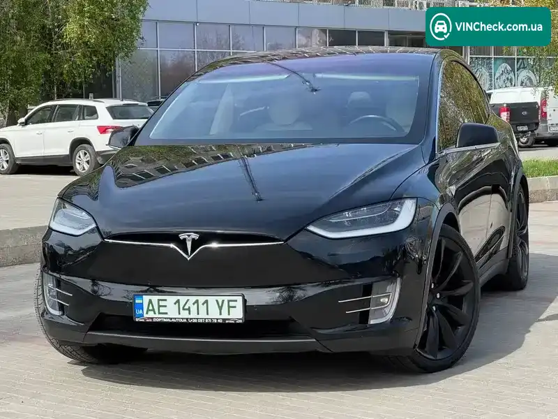 Tesla Model X 2018, фото з оголошення 2 з 21, VIN 5YJXCBE21JF121179