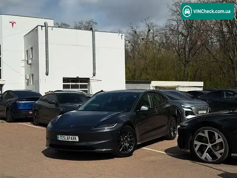 Tesla Model 3 2024, фото з оголошення 2 з 21, VIN 5YJ3E1EA7RF746997