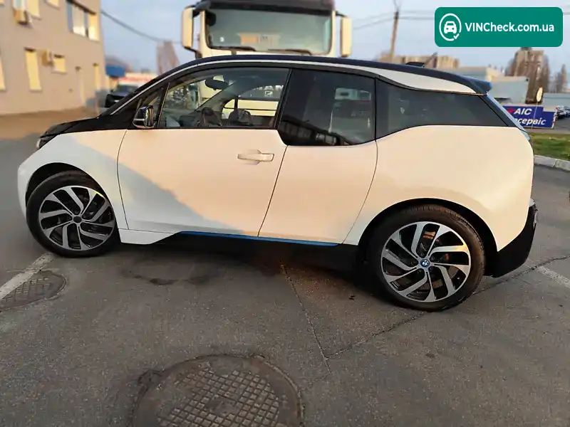 BMW I3 2019, фото з оголошення 2 з 20, VIN WBY8P2108K7D52232