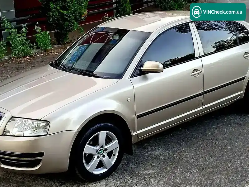 Skoda Superb 2005, фото з оголошення 2 з 17, VIN TMBDL23U85B044293