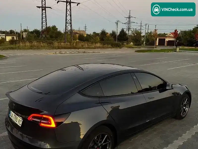 Tesla Model 3 2022, фото з оголошення 2 з 20, VIN 5YJ3E1EA2PF422966