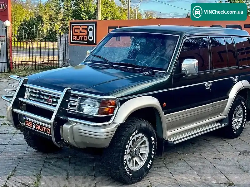 Mitsubishi Pajero 1992, фото з оголошення 2 з 19, VIN Y8S001FM1NK003167