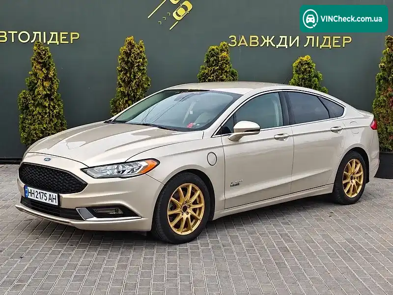 Ford Fusion 2016, фото з оголошення 2 з 20, VIN 3FA6P0PU9HR105474