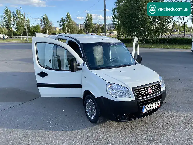 Fiat Doblo 2015, фото з оголошення 2 з 20, VIN ZFA22300006538861