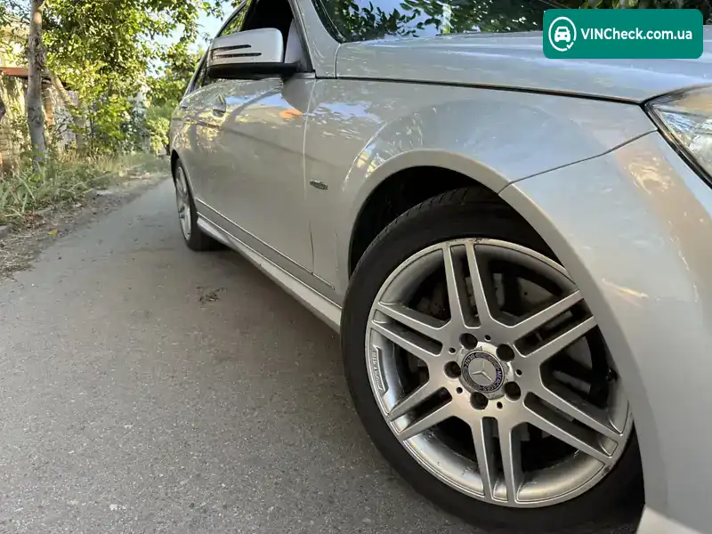 Mercedes-Benz C-Class 2010, фото з оголошення 2 з 18, VIN WDD2040252A384563