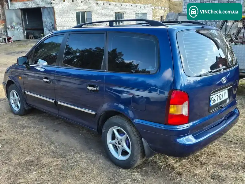 Hyundai Trajet 2001, фото з оголошення 2 з 10, VIN KMHMH81VP1U097541