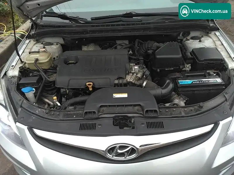 Hyundai i30 2011, фото з оголошення 2 з 20, VIN TMADB81SACJ074081