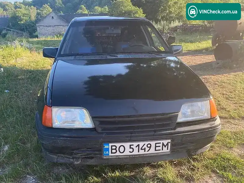 Opel Kadett 1987, фото з оголошення 1 з 9, VIN W0L000034H2595676