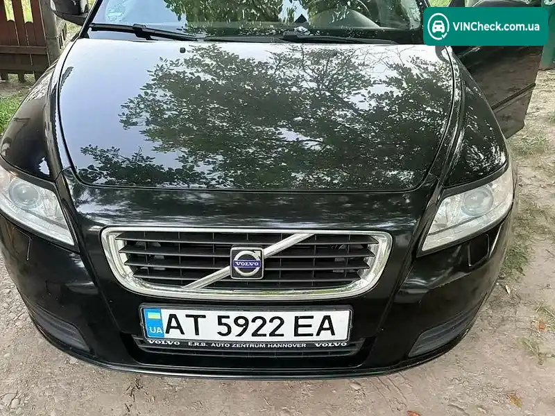 Volvo V50 2009, фото з оголошення 1 з 8, VIN YV1MW755192497343