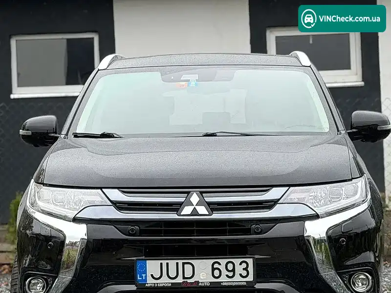 Mitsubishi Outlander 2018, фото з оголошення 2 з 20, VIN JMBXDGG2WJZ009180