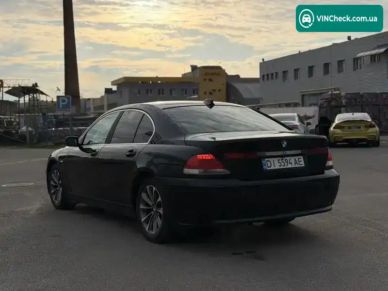 BMW 7 Series 2004, фото з оголошення 2 з 7, VIN WBAGL61060DM63595