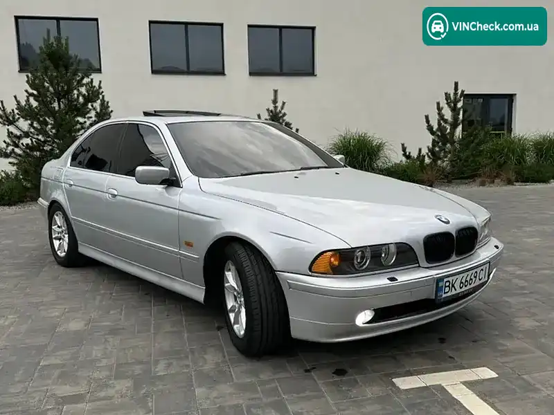 BMW 5 Series 2001, фото з оголошення 2 з 20, VIN WBADL810X0GX55358