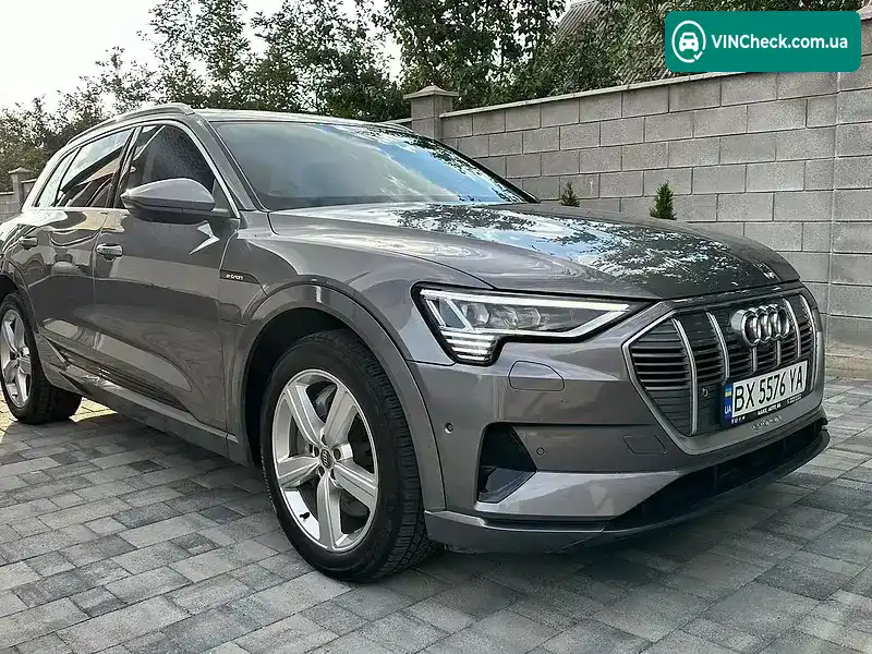 Audi e-tron 2019, фото з оголошення 1 з 20, VIN WA1LAAGE9KB005541