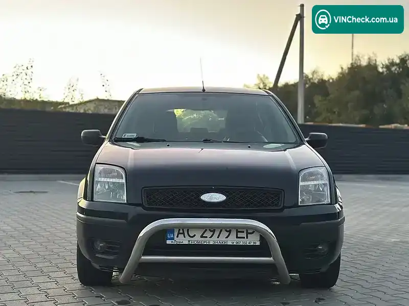 Ford Fusion 2005, фото з оголошення 1 з 10, VIN WF0UXXGAJU5R05251