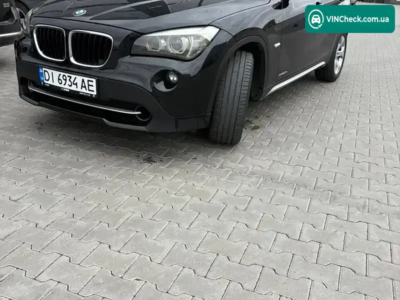 BMW X1 2010, фото з оголошення 2 з 19, VIN WBAVP310X0VN13435