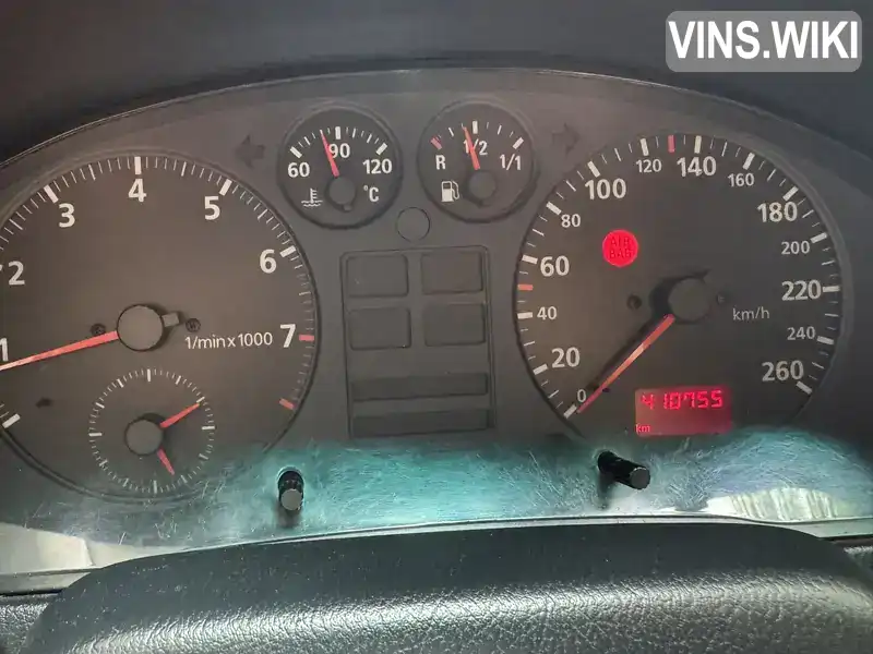 Audi A4 1995, фото з оголошення 2 з 12, VIN WAUZZZ8DZTA123216