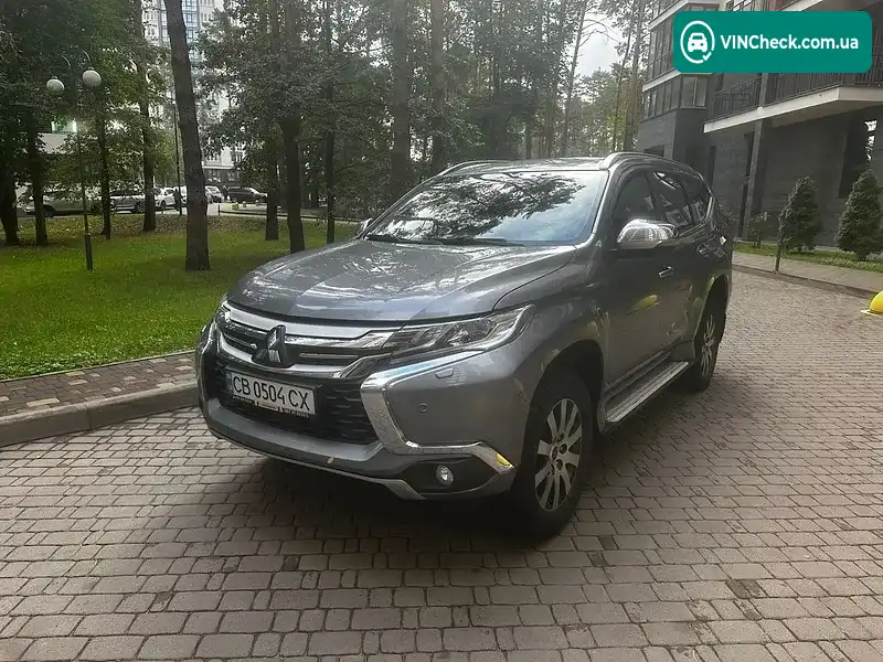 Mitsubishi Pajero Sport 2017, фото з оголошення 1 з 18, VIN MMCGUKS10HHZ00983