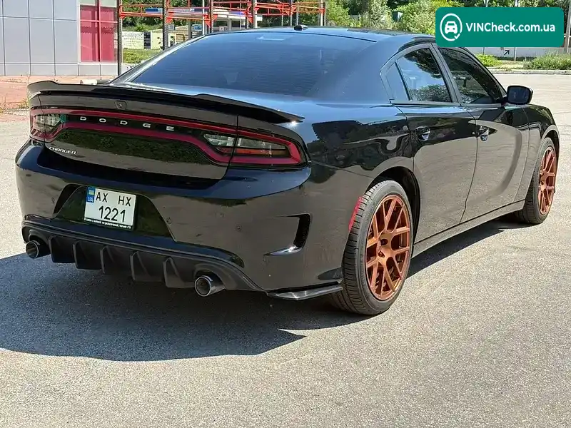 Dodge Charger 2020, фото з оголошення 2 з 21, VIN 2C3CDXBG2LH163158