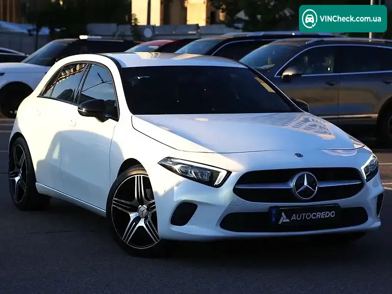 Mercedes-Benz A-Class 2018, фото з оголошення 1 з 20, VIN WDD3F4EB2KJ032514