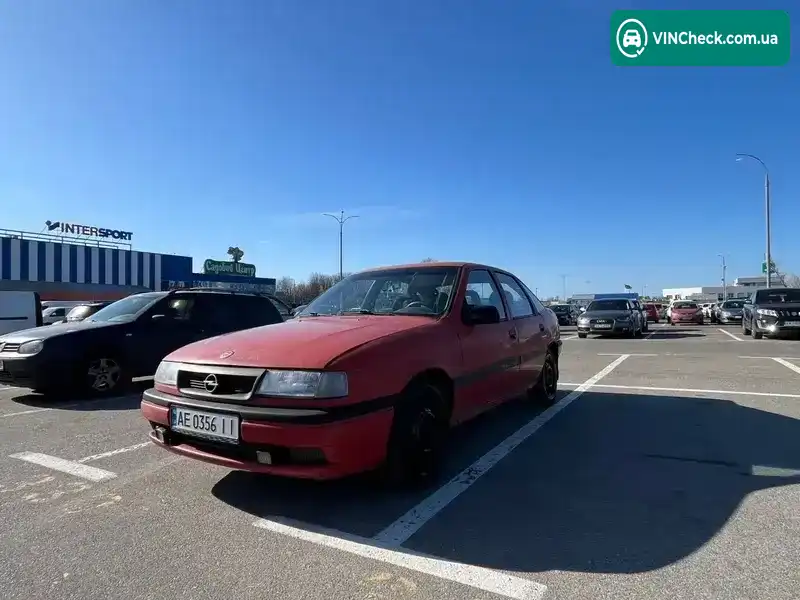 Opel Vectra 1990, фото з оголошення 2 з 19, VIN W0L000089L5101697
