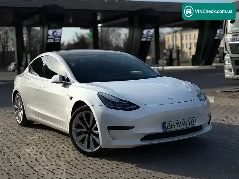 Tesla Model 3 2020, фото з оголошення 1 з 12, VIN 5YJ3E1EA0LF785650