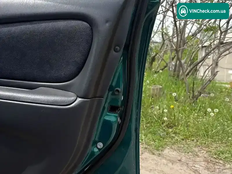 Toyota Corolla 2000, фото з оголошення 2 з 19, VIN JT153ZEB100044586