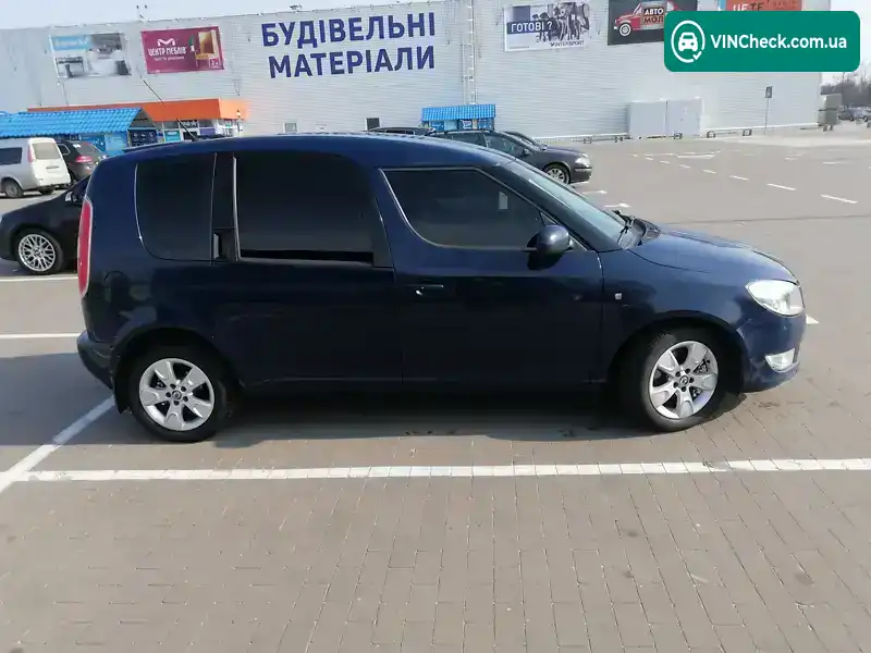 Skoda Roomster 2010, фото з оголошення 2 з 17, VIN TMBND45J4BB600109