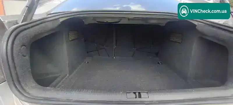 Audi A4 2001, фото з оголошення 1 з 7, VIN WAUZZZ8EZ1A073216