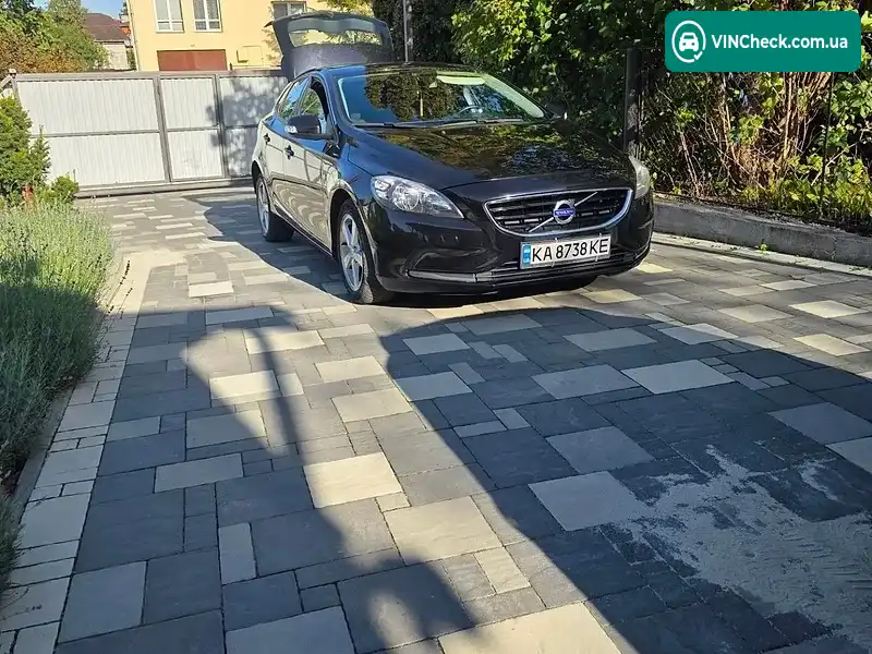 Volvo V40 2015, фото з оголошення 1 з 20, VIN YV1MV7431G2279374