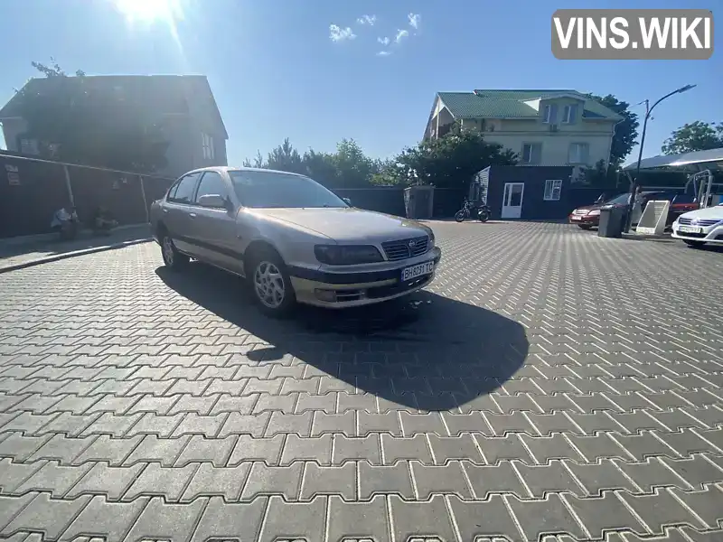 Nissan Maxima 1998, фото з оголошення 1 з 11, VIN JN1CCUA32Z0080337