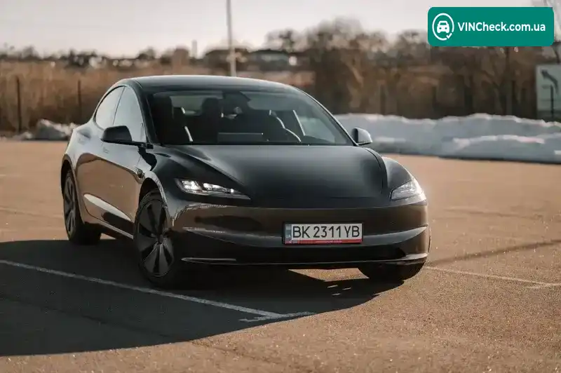 Tesla Model 3 2025, фото з оголошення 2 з 21, VIN 5YJ3E1EAXSF018693