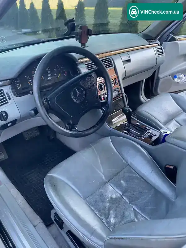 Mercedes-Benz E-Class 1996, фото з оголошення 2 з 9, VIN WDB2100041A106195