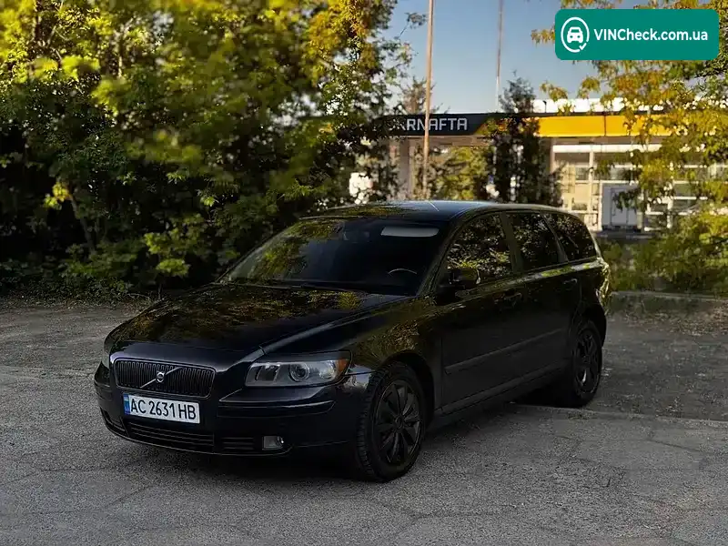Volvo V50 2004, фото з оголошення 2 з 20, VIN YV1MW753152081553