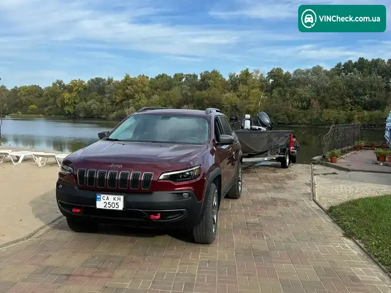 Jeep Cherokee 2019, фото з оголошення 2 з 20, VIN 1C4PJMBN4KD474640